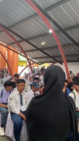 Langkah kecil hari ini bisa jadi perubahan besar di masa depan. Jangan ragu untuk belajar, karena ilmu adalah cahaya yang akan menuntun jalan hidupmu. Ayo semangat, calon peserta Sekolah Rakyat! Bersama kita tumbuh, belajar, dan membawa harapan untuk masa depan yang lebih baik. #sekolahrakyat  #ayobelajar   #pendidikanuntuksemua  #semangatbelajar  #foryoupage 