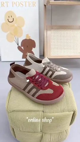 SEPATU KASUAL WANITA SNEAKERS KEKINIAN #sepatuwanita #sandalwanita #ootdkekinian 