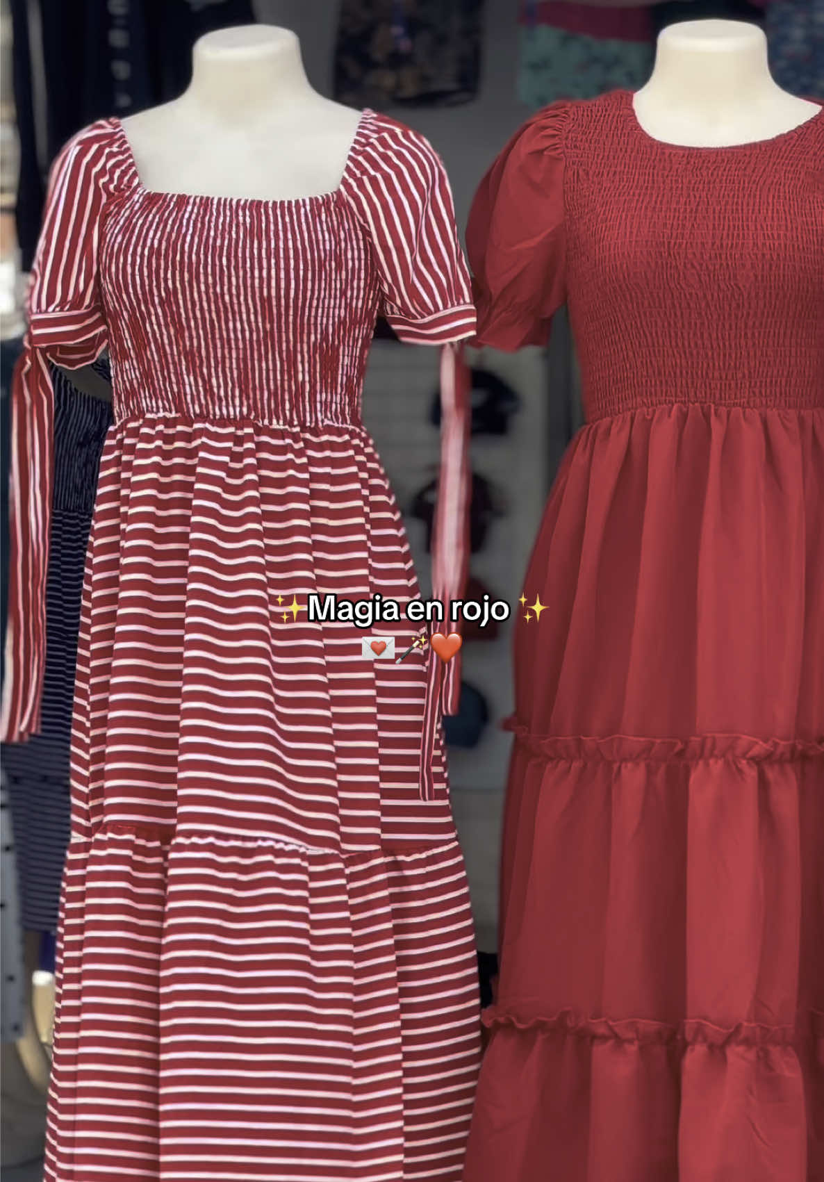 El rojo jamás pasará de moda, la magia está en él‼️🪄 Disponibles por mayor y al detalle. 📲 3389-3197 ó 9689-6403 #vestidosrayados #vestidosrojos❤️❤️ #vestidosmayoreo #enviosnacionales #vestidoscristianos 