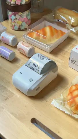 This can make vivid label#commercial #LabelingSolutions #niimbot #label #labelprinter #labelmaker #HomeLabelMaker #tiktokshopbacktoschool 
