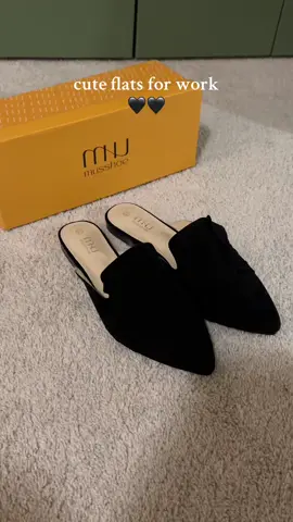 cute and simple flats for work 🖤 @Musshoe Shop @Musshoe US #MusshoeOfficial #Workshoes #Flats #Shoes #GoingOut 