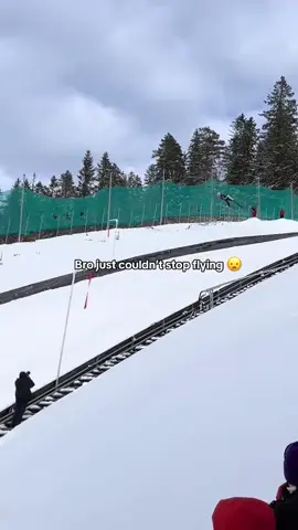 Bro the gliding 😦 @Barstool Outdoors (via:@FIS Ski Jumping World Cup) 