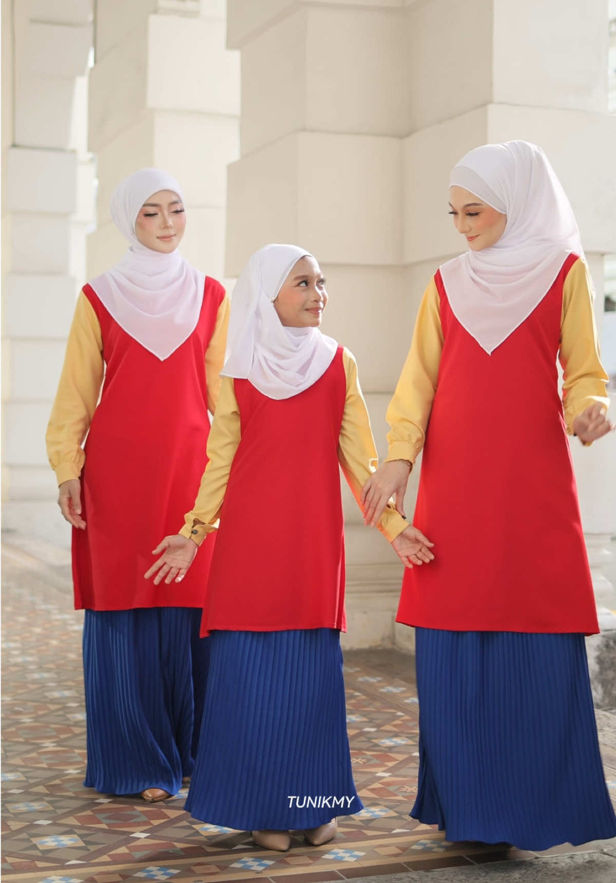 Perasmian Bulan Merdeka bakal tiba 😍 stay tuned untuk outfit2 merdeka 🥰 #tunikmy #bajumerdeka #fypシ #outfitideas #bajukurungcantik 