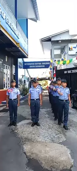 Bismillah, Pelaksanaan ANBK Hari Pertama untuk Taruna/i Tingkat XI SMK Pelayaran Buana Bahari Cirebon (sesi 1), 6 Agustus 2025, semoga hasilnya sesuai harapan, aamiin  #disdikjabar #smkbisa #kemaritiman #kemendikbud #vokasikuatmenguatkanindonesia #perhubungan #perhubunganlaut #djplkemenhub151 #pelautindonesia🇲🇨⚓ #pelautindonesia 