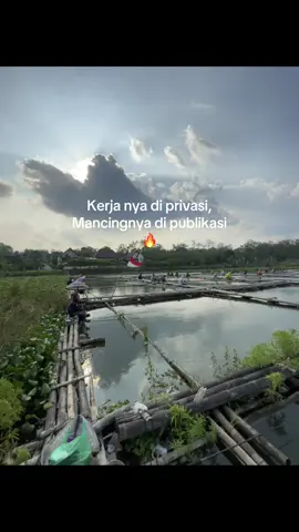 Jangan sampai orang lain tau pekerjaan kita 🔥🤪#fypシ゚viral #mancingsoloraya #castingfishing🎣 