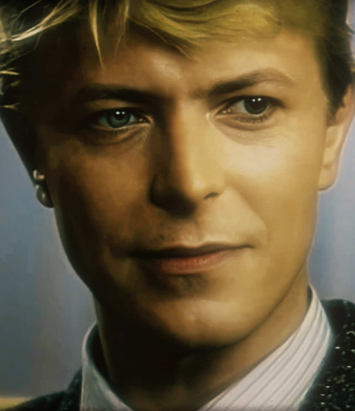 David, please come home the kids miss you #baalified #davidbowie #bowie #bowietok #davidbowieedit #bowieedit #80s #glasspidertour #davidbowieenjoyersplsinteract #bowiekisser #davidbowieedits #seriousmoonlighttour #letsdancedavidbowie 