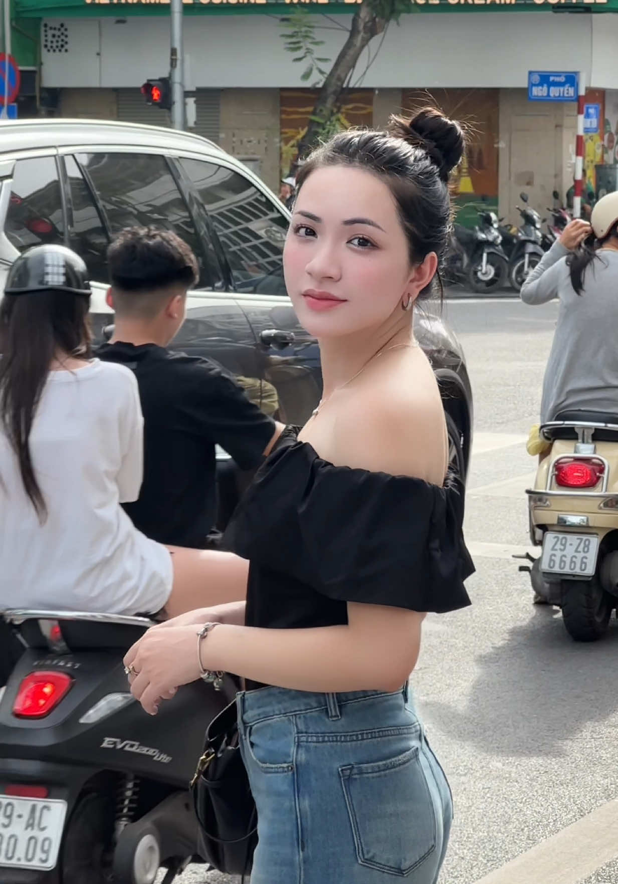 Íng em xao, áo iêm xynh 🛒 #theshehin 