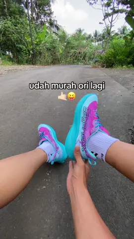 yang mau samaan belinya dikeranjang bawah#sepatuoriginal #sepatuolahraga #sepaturunning #Running #saganext 