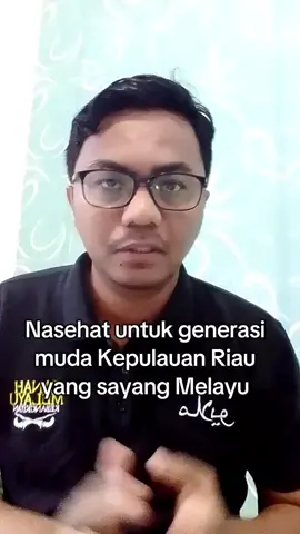 Guru terbaik adalah buku. Belajar lah sejarah kampung halaman kite dari buku sejarah. #kepulauanriau #melayuriau #kepri #tanjungpinang #melayukepri #melayukepulauanriau #sejarahmelayu