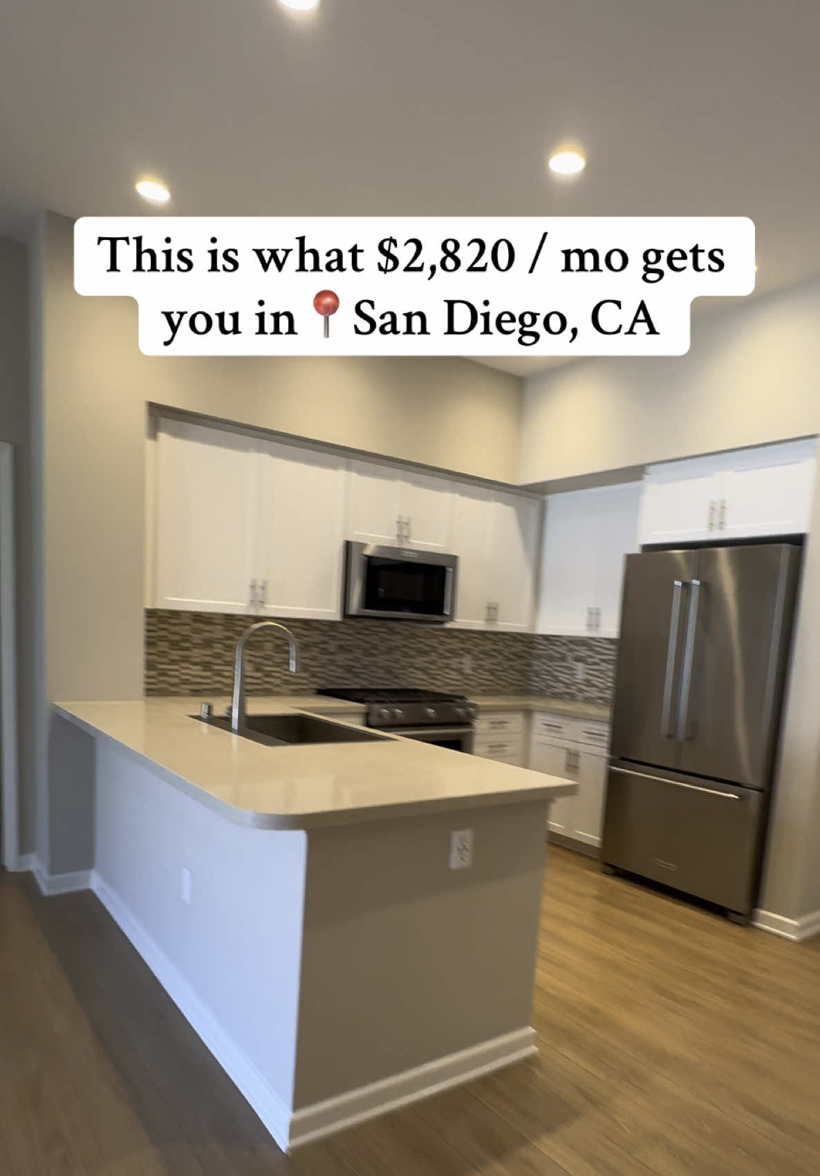 Wait till the end for a surprise room in this 1 bed 1 bath apartment! This unit has space, views, upgrades AND it’s under $3,000 in a central location. And if we’re talking location you get the best of both worlds, Mission Valley in San Diego is tucked away in a quiet area of San Diego and it’s only a 10 min drive to downtown and La Jolla! #apartmenttour #apartmenttherapy #apartmenthunting #househunting #sandiego #sandiegolife #california #1bedroomapartment #rentalproperty #rental 