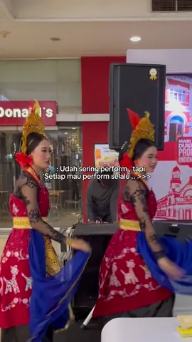 Biasalah wkwkkwkwkwk🤭😅😂  #Fyp  #penariindonesia #penariboja #penarikendal #penari #penarisemarang #gurucantik #penarijawa #penariindo #semaranghits #cahsemarang #haritaridunia #cahseni #sanggartarisemarang  #senitarigram #penarikendal #dancesemarang #tarisemarang #penarimijen ##sanggartarimijen #penariungaran #sanggartariungaran #tariungaran  #tarijawa #tarijawamudah #penaritiktok #sanggartaribanyumanik #taritradisional #gendhisdancecenter #gendhisisme 