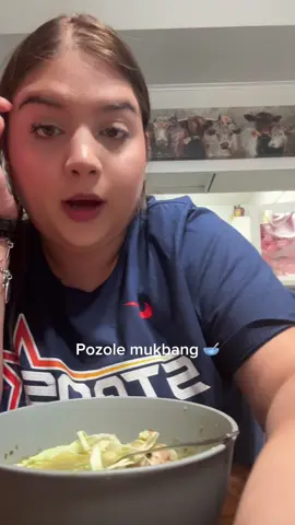 Should I do more #mukbangs again ? #mukbang #pozoleverde 