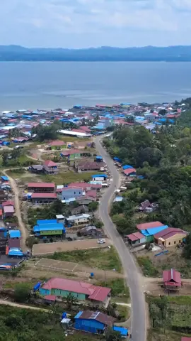 kampung bunyu sebatik kalimantan utara perbatasan  malaysia indonesia. 