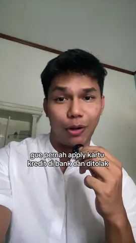Ditolak kartu kredit dan dibilang belum layak? 🥲 Chill, kamu cuma belum dikasih kesempatan! Coba ajuin Honest Card deh, limit awal yang dikasih pas sama keuangan kamu. Meskipun nggak terlalu besar, tapi bisa naik pelan-pelan asal kamu rajin jalanin 3 misi ini: aktif transaksi, bayar tagihan disiplin, dan share referal kamu untuk ajak teman-teman ikut pakai Honest ✨ Nggak perlu khawatir ditolak, karena semua bisa #ApprovedByHonest kok~ Cek info selengkapnya di bio yaa 😉 —— Honest berizin dan diawasi oleh Otoritas Jasa Keuangan dan Bank Indonesia. Pengajuan Honest Card hanya melalui aplikasi Honest di Google Playstore.