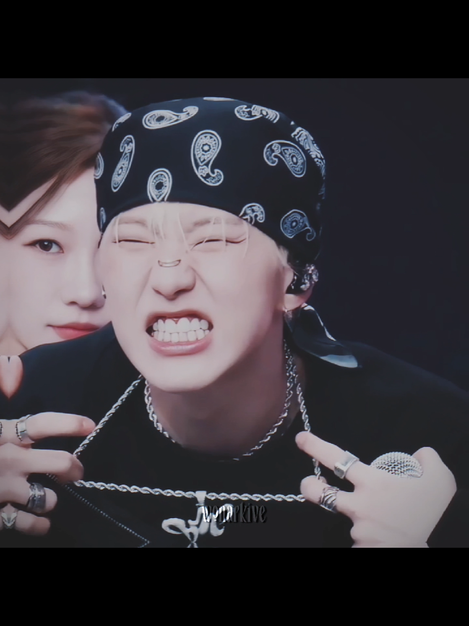 [Hoshi ver.] tama bang pagsabayin ang pagiging cute at pogi???? #hoshi #hoshiedit #seventeen #seventeen17_official #seventeen세븐틴 #seventeenedit #fyp #foryou 