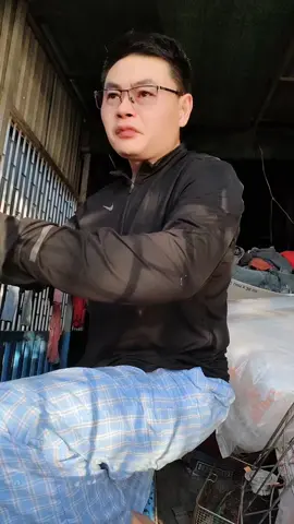 ស្គាល់ខ្មែរច្បាស់សិន