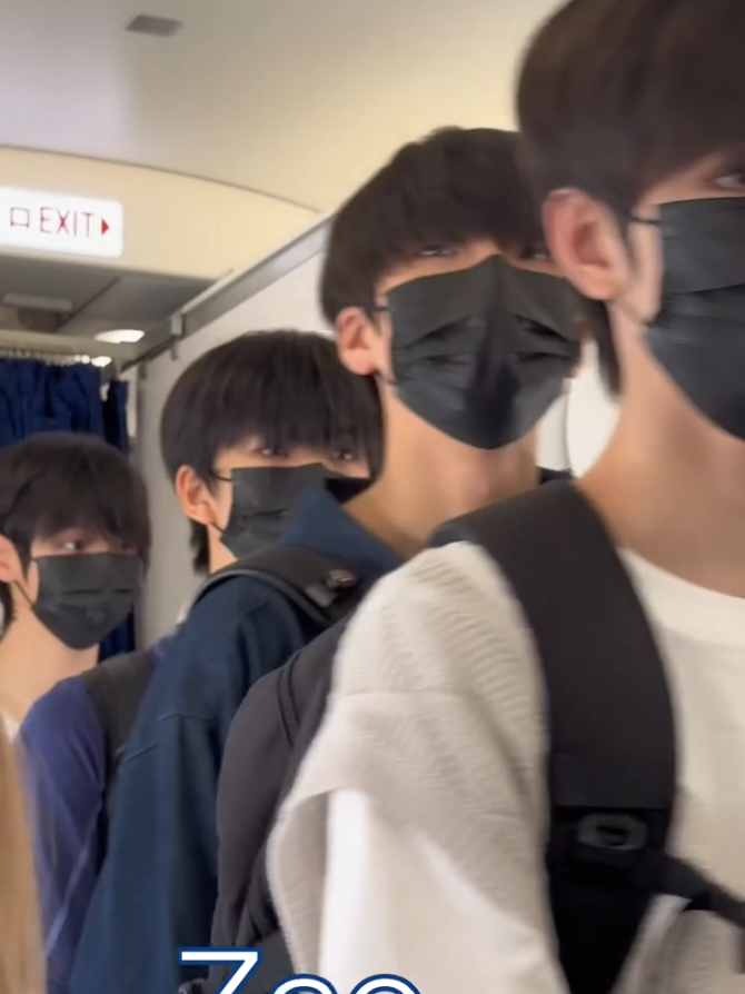 ✈️ chongqing semua berangkat kecuali bowen ya,, #tffamily_4th_generation #tffamily  #zuoqihan #zuoqihan_左奇函💫  #guanjunchen #zhangguiyuan #zhanghanrui #wanglujie #chenyiheng #yanghanbo #zhangyiran #nieweichen #chensihan #weizichen #liyudong #chenjunming 