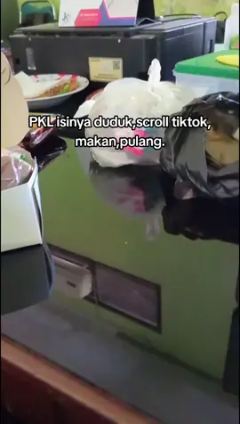 PKL penak e koyo ngene kok😋🤣 #pkl #fyp #4u #xyzbca #turu 