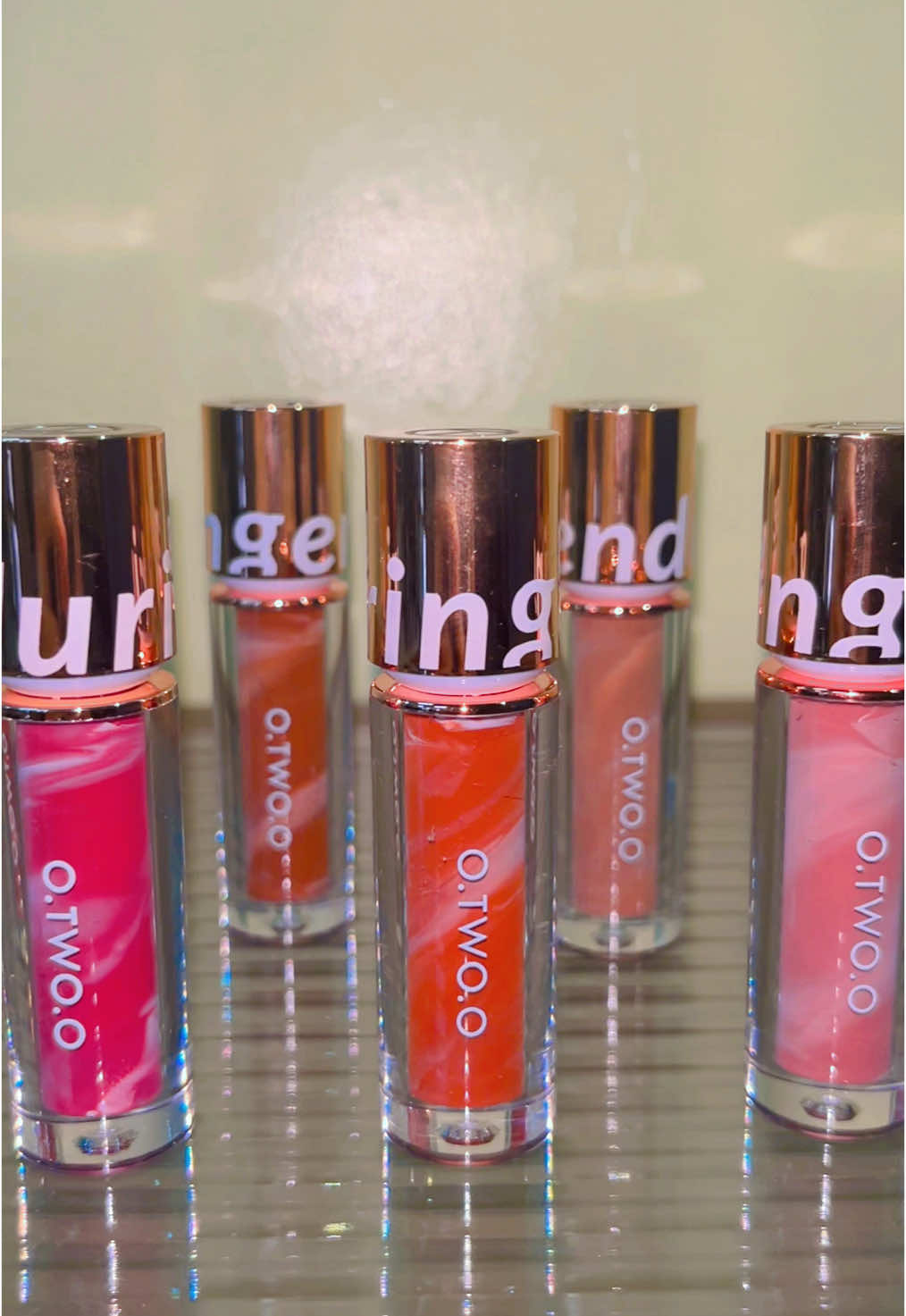 grabe yung sale @O.TWO.O Beauty @O.TWO.O MAKEUP PH 🥹 #otwoo #otwoophbeauty #otwoolipstick #lipstick #ultrastaylolepoplipstick 