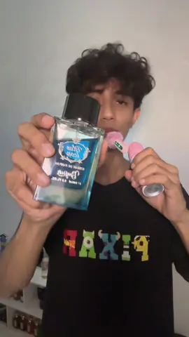 Ini parfum enak buat dipake sehari hari dan harganya tergolong murah dibawah 200rb #rekomendasiparfum #fragrancetiktok #parfumtiktok #hatibbasri #bonjourblueicon 
