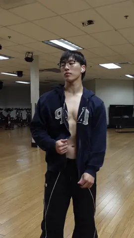 CAMERA VID 📸 (if you want to chat message me in my tiktok bio ❤️) #gym #GymTok #fy 