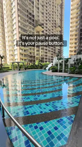 This isn’t the kind of place you rush through. You sit. You breathe. You let the light hit the water, and suddenly—you’re not behind on anything. You’re exactly where you should be. At Allegra Garden Place, the pool isn’t just an amenity. It’s a daily invitation to slow down. 📍Pasig Blvd | Minutes from BGC 🏡 For Rent & Resale Units Available 💬 Message Home Sales.PH to schedule your viewing #HomeSalesPH #AllegraGardenPlace #DMCIHomes #ResortStyleLiving #PasigCondo