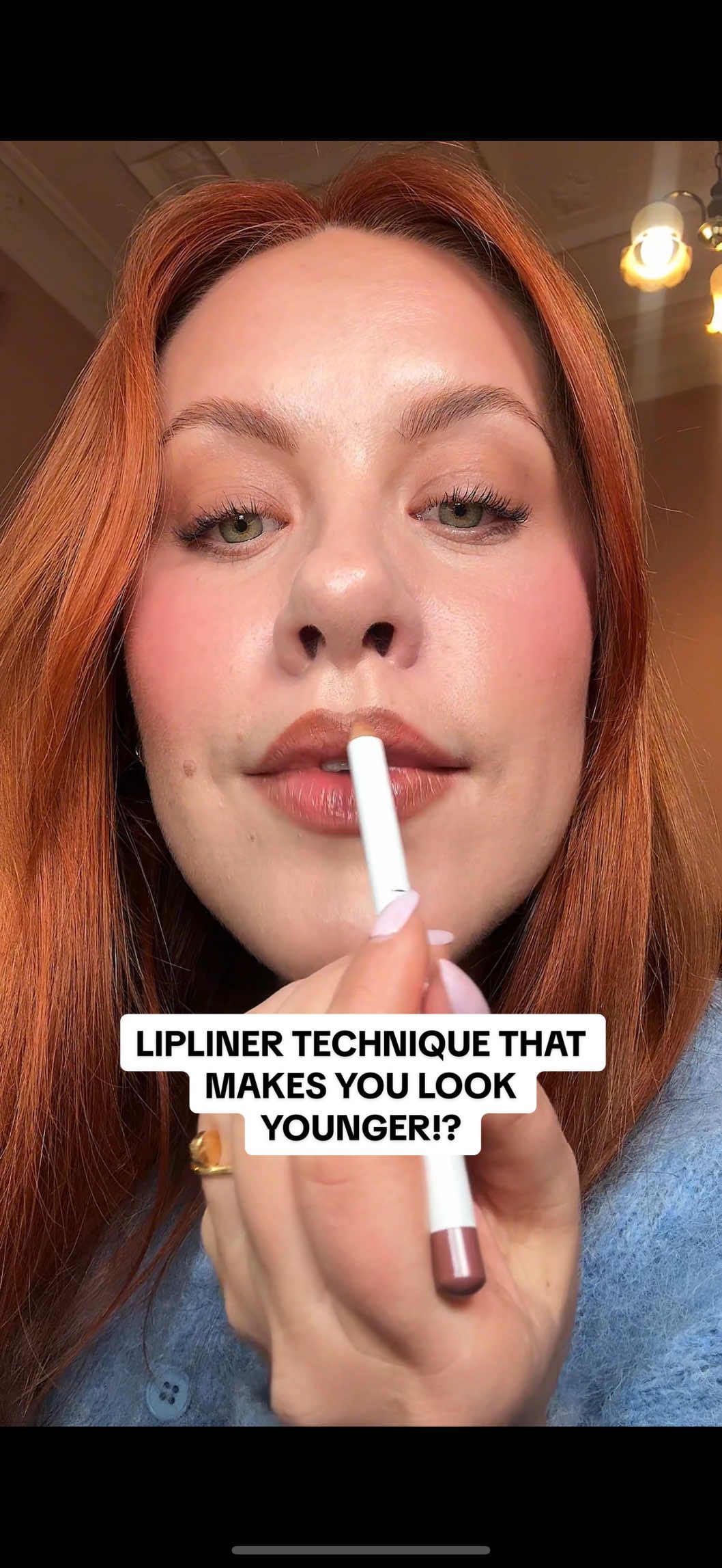 Who knew overlining your lips makes you look younger 👀 guess I’m doing this forever now #lipliner #makeupartist #makeupbymario #masterclass #makeuphack #makeuphacks #liplift #howtolookyounger 