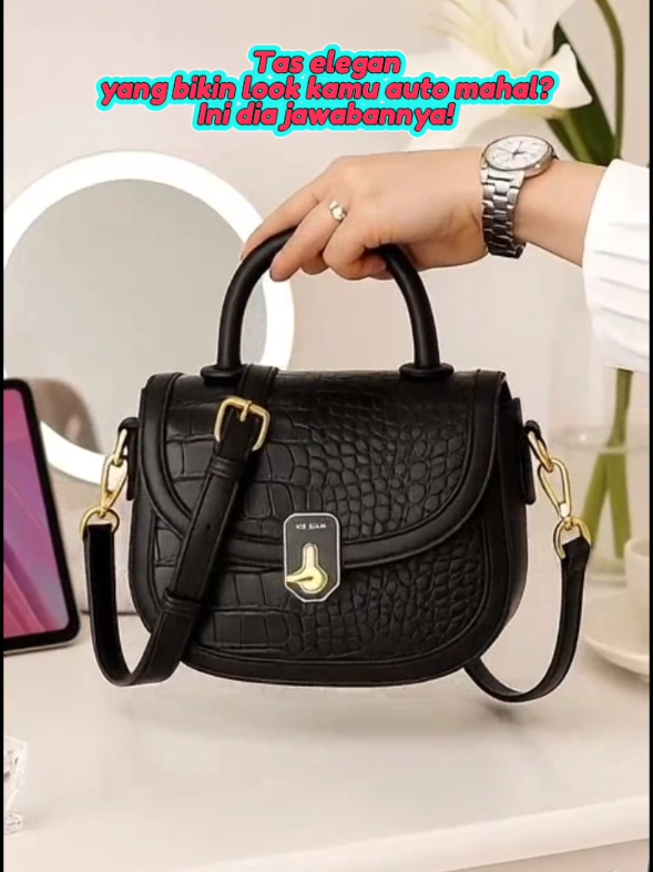 Tas elegan dengan detail premium, cocok untuk semua occasion. #JimsHoney #CleoBag #TasWanita #TasElegan #OOTD #dailystyle 