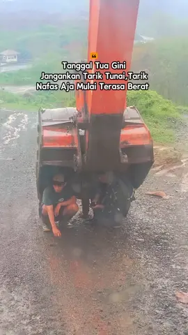 haaaahhh #fyp #fypシ゚viral #tambang_batu_basalt #kulitambang #jetytongkang #anaktambang #opratorexcavator #HTB #lampungselatan #CapCut #trenviral #promomakangajian @semua orang 