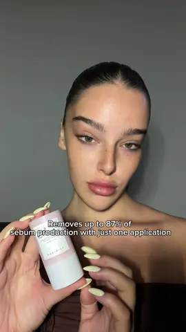 @SKIN1004 US Poremizing Quick Clay Stick Mask #centella #centellaskincare #skincare #skin1004 #koreanskincare #skincareroutine #pinkstick #pore