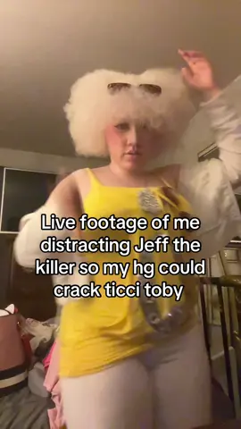 IM FOLDING #fyp #creepypastas #jeffthekiller #ticcitoby #proxy #creepypastaslenderman 