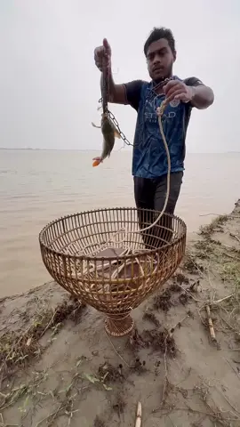 Traditional fish bait throwing in river by hook yarn roll #shorts #fishtok #bigfishing #fisherman #Amazing #fishinglife #bigfish #bigfish 