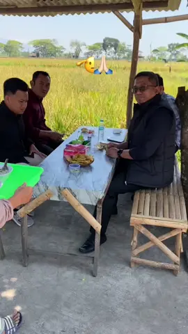 matursuwun kagem Bapak @Agus Black Hoe 🫡sehat2 sukses terus bapak🥰 #dawetviral #makananngawi #kulinerngawi #ngawi24jam #salam 