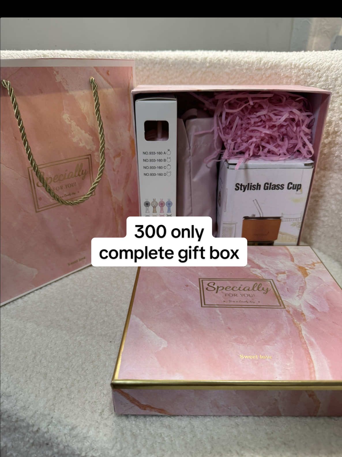 may pang gift na ako! 🥹 #giftbox #giftboxsurprise 