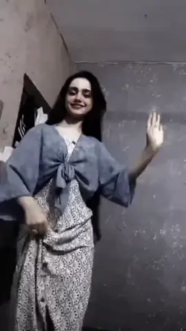 اسمع يمدوخني #جيت_اقفل_ترندكم_وأمشيي🤍😂😂😂 #مالي_خلق_احط_هاشتاقات @نــوڤـــا / 𝐍𝐎𝐕𝐀 