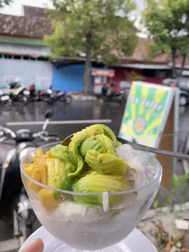 Mana ni Anak 80-2000 an yg kangen sama es teler 77 sini mengumpullllllllll ada kwnya nih 😍😍😍 untuk rasa jangan di ragukan ya dir 🤤😍 