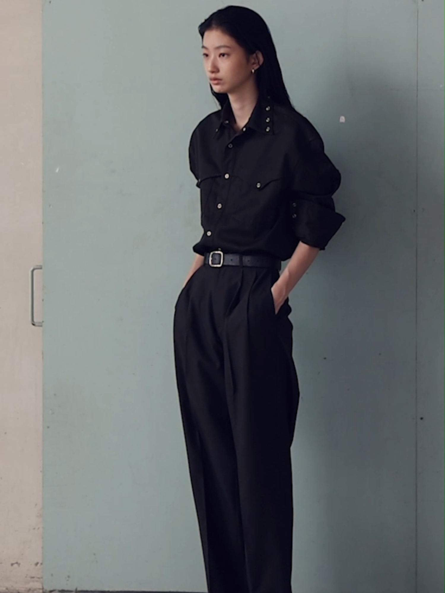 Eyelet Western Shirt – Dark Grayish Brown Our signature Western shirt returns in a new shade—dark grayish brown. Made from deadstock cotton-poly, it features pointed yokes, angled flap pockets, and eyelet snap closures that define the silhouette. Styled here with the upcoming Rae Sandals in Black Stud, launching next month. Classic meets edge. Model is wearing size M Dropping this Friday 8 August, 12.00 #Madmatter #madmatterstudio