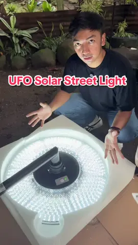 Kakaibang itsura ng solar ang lakeee!