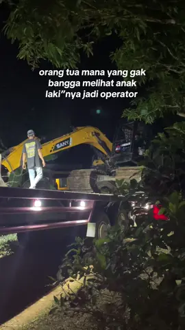 ? #fyp#lewatberanda#sany135f#excavator#helperinjeksi🗿#operator#