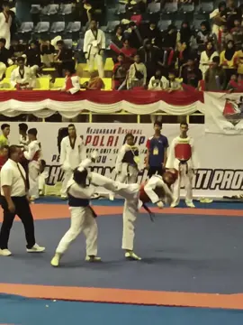Stunned Crowd Control 🪄 • • • #tortosateam #taekwondo #la28games #raihanachmad #taekwondo 