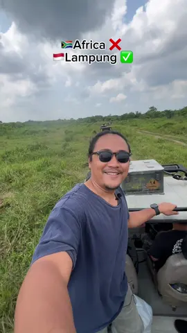 Heran gua kenapa poros wisata di indonesia ke  timur terus padahal di pulau sumatera gak kalah kece, ada yang tau gak? #KitaGas #lampung #jakarta #gajah #waykambas  