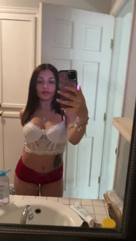 😘
