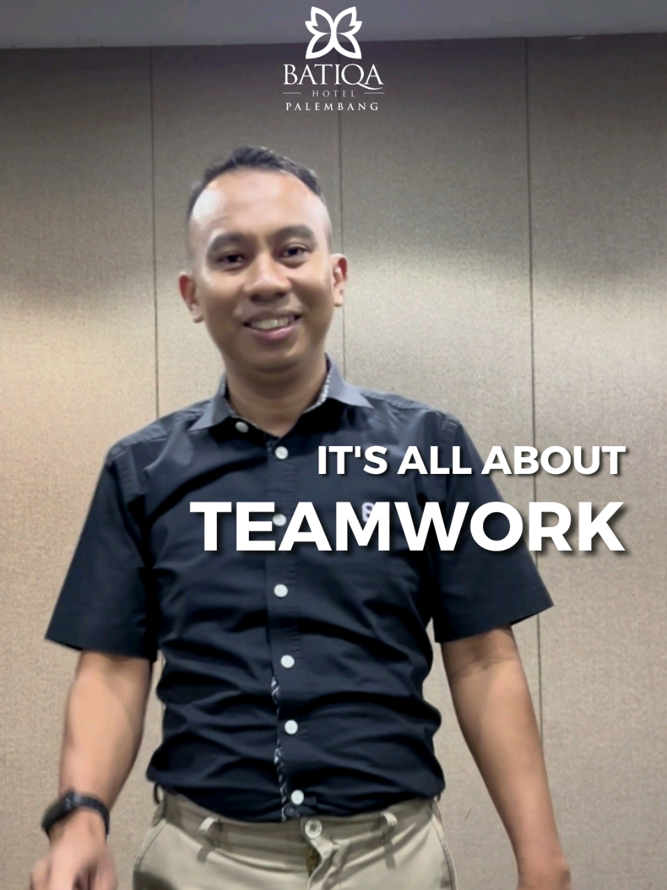 It’s all about teamwork. Thank you my beloved team. #BATIQAHotels #BATIQAHotelPalembang #BATIQAONE #DiscoverAUniqueIndonesianExperience #BATIQAExperience #Hotelier #GMHotel #leadership #teamwork #awaw 