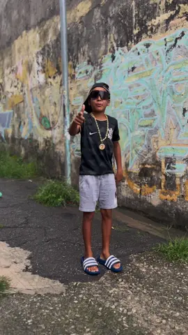 Mais um sucesso do Mc Japão, dessa vez com o @MC Kzinhooo  Dia 15 em todas as plataformas digitais (VAI NO CHÃO).
