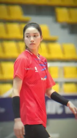 Cách cổ tấn công tui bằng nhan sắc 😳 #volleyball #bongchuyenvietnam #binhchungthongtinlienlac #xuhuong #fypシ #trending #candy #nkbongchuyen #nguyenthiphuong 