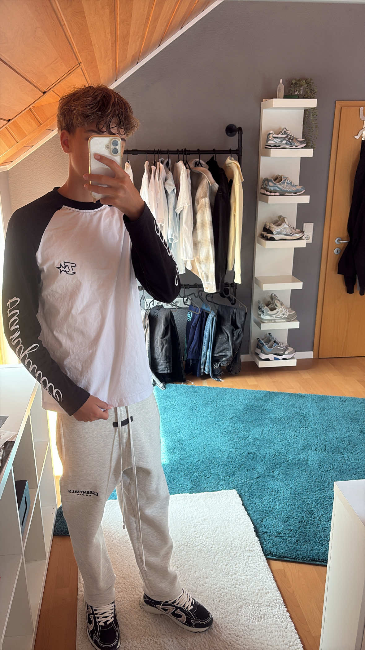 @ShareSneakers #outfit #school#fashiontiktok #blowup? #styleinspo 