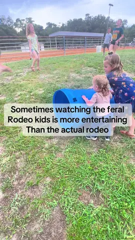 my favorite little halftime show #rodeo #countrykids #feralkids 