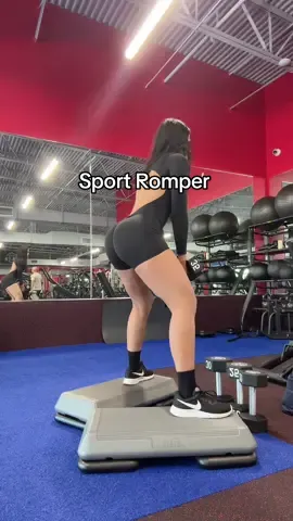 Romper Deportivo de Manga Larga 🖤 Ideal para gym o entrenar con estilo. Cómodo, elástico y favorecedor. #SportRomper #Activewear #GymStyle #FitnessLook #foryoupage #fy 