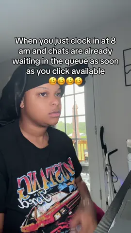 I’m about to go back home 🥴🥴 #wfh #wfhlife #chatlife #busy 