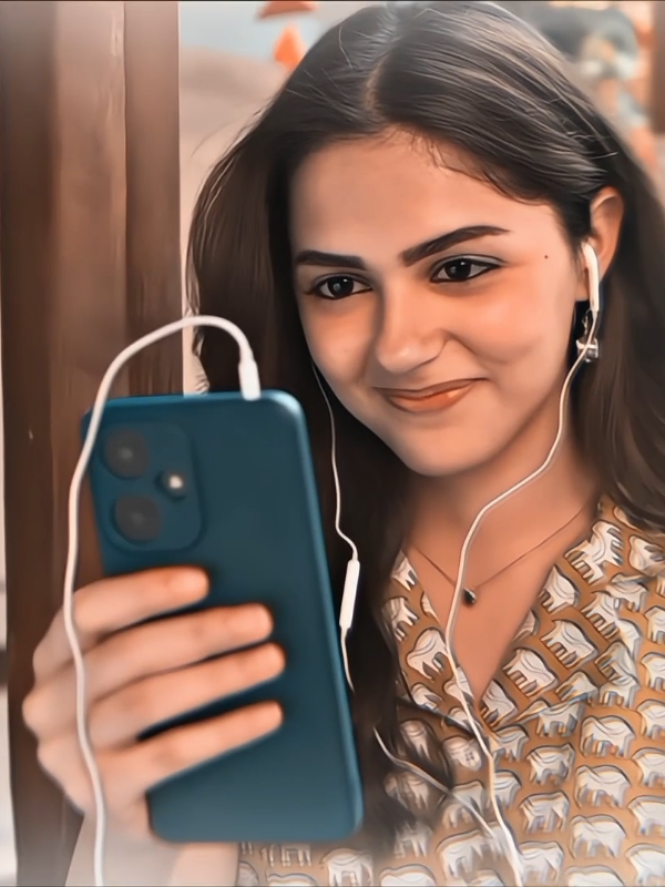 Agr Sath Mery TU Hai Humsafar 💛🌠🥖... #newstatus #foryou #trendingstatus #aneetpadda #ahaanpanday #saiyaara #1M 